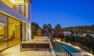 Exclusiva villa de lujo en primera línea de golf en venta en Marbella - Benahavís 791632 