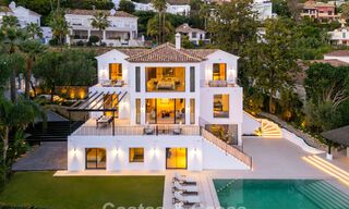 Exclusiva villa de lujo en primera línea de golf en venta en Marbella - Benahavís 791633 