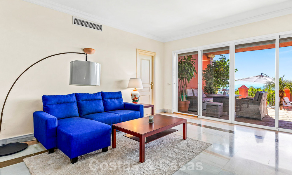 Apartamento listo para entrar a vivir y amplio con vistas panorámicas al mar en venta en Benahavís - Marbella 791733