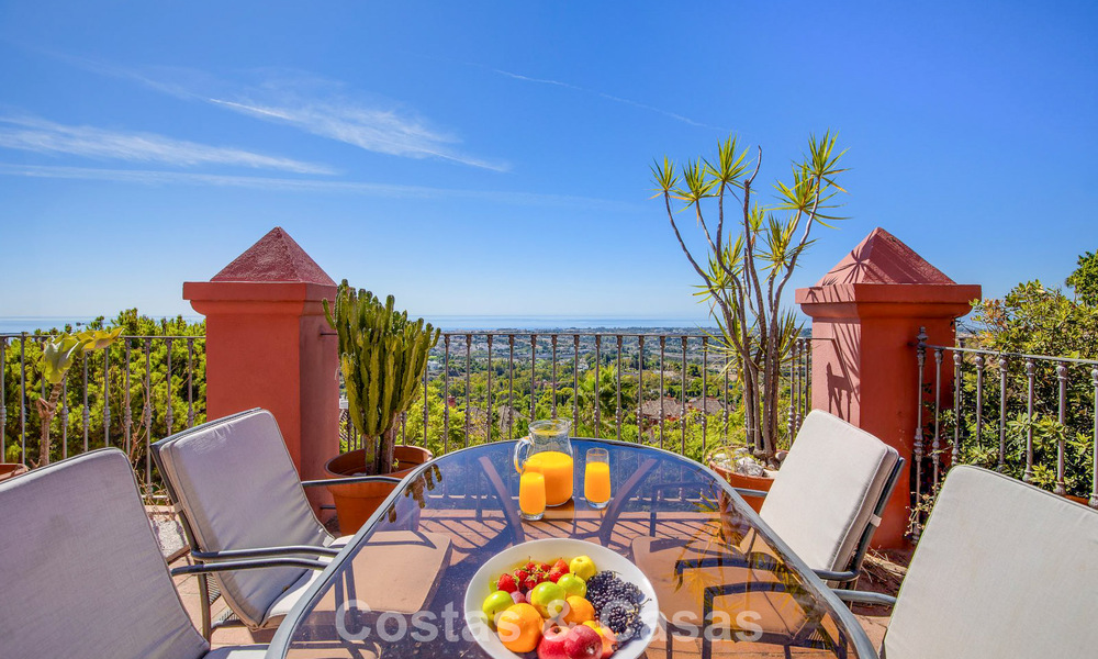 Apartamento listo para entrar a vivir y amplio con vistas panorámicas al mar en venta en Benahavís - Marbella 791736