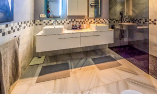 Ático listo para entrar a vivir con impresionantes vistas al mar en venta en Marbella - Benahavís 791773 