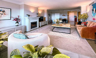 Ático listo para entrar a vivir con impresionantes vistas al mar en venta en Marbella - Benahavís 791788 