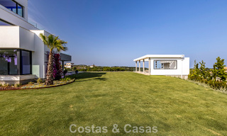 Villa de lujo de nueva construcción con diseño contemporáneo avanzado en venta en Sotogrande Alto, Costa del Sol 791857 