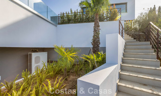 Villa de lujo de nueva construcción con diseño contemporáneo avanzado en venta en Sotogrande Alto, Costa del Sol 791866 