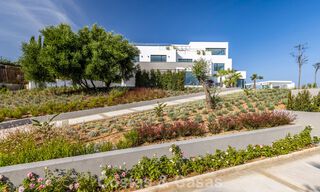 Villa de lujo de nueva construcción con diseño contemporáneo avanzado en venta en Sotogrande Alto, Costa del Sol 791879 