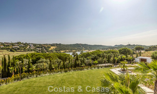 Villa de lujo de nueva construcción con diseño contemporáneo avanzado en venta en Sotogrande Alto, Costa del Sol 791883 