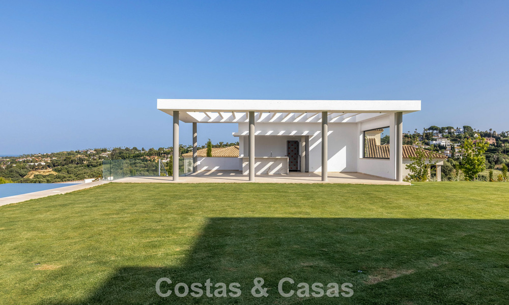 Villa de lujo de nueva construcción con diseño contemporáneo avanzado en venta en Sotogrande Alto, Costa del Sol 791888