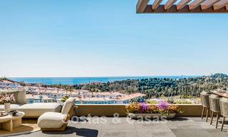 Nuevos y modernos apartamentos con vistas panorámicas al mar en Mijas Costa, Costa del Sol 791705 