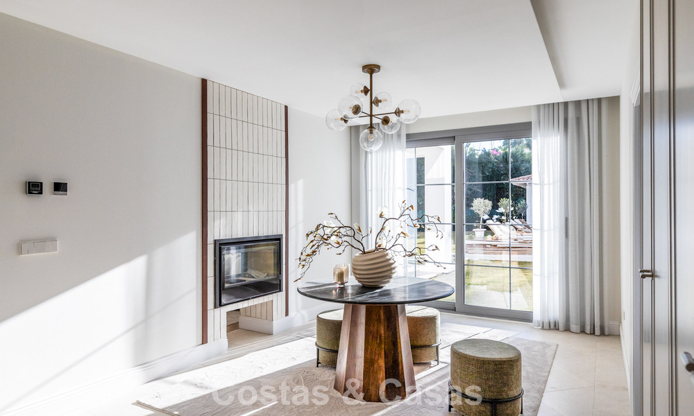 Villa de clase, lujosamente renovada en venta en Marbella - Benahavís 791991