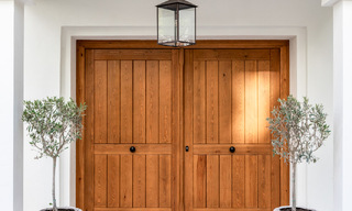 Villa de clase, lujosamente renovada en venta en Marbella - Benahavís 792017 