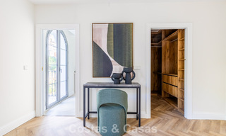 Villa de clase, lujosamente renovada en venta en Marbella - Benahavís 792021 