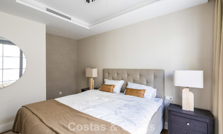 Villa de clase, lujosamente renovada en venta en Marbella - Benahavís 792024 