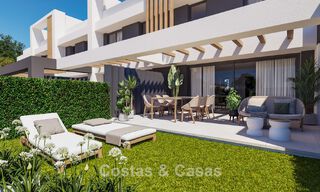 Adosados contemporáneos de diseño moderno en venta en un entorno de golf en Mijas Costa, Costa del Sol 791819 