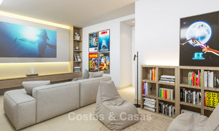 Adosados contemporáneos de diseño moderno en venta en un entorno de golf en Mijas Costa, Costa del Sol 791821 