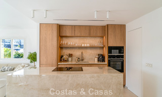 Elegante ático dúplex con vistas panorámicas en venta en La Quinta, Marbella - Benahavís 791972 