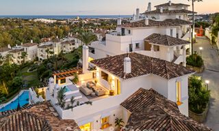 Ático renovado de estilo contemporáneo con piscina privada y vistas panorámicas al mar en Nueva Andalucía, Marbella 792141 