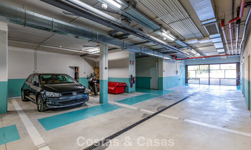 Ático moderno en venta con vistas panorámicas al mar y al lago de Istán, justo encima de la Milla de Oro de Marbella 792279