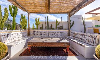 Ático moderno en venta con vistas panorámicas al mar y al lago de Istán, justo encima de la Milla de Oro de Marbella 792289 