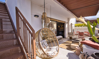 Ático moderno en venta con vistas panorámicas al mar y al lago de Istán, justo encima de la Milla de Oro de Marbella 792303 