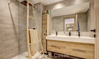 Ático moderno en venta con vistas panorámicas al mar y al lago de Istán, justo encima de la Milla de Oro de Marbella 792307 