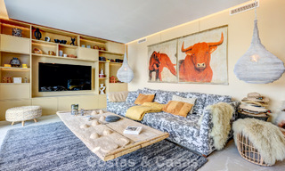 Ático moderno en venta con vistas panorámicas al mar y al lago de Istán, justo encima de la Milla de Oro de Marbella 792324 