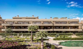 Apartamentos sobre plano en venta en una moderna urbanización de golf en la New Golden Mile entre Marbella y Estepona 792337 