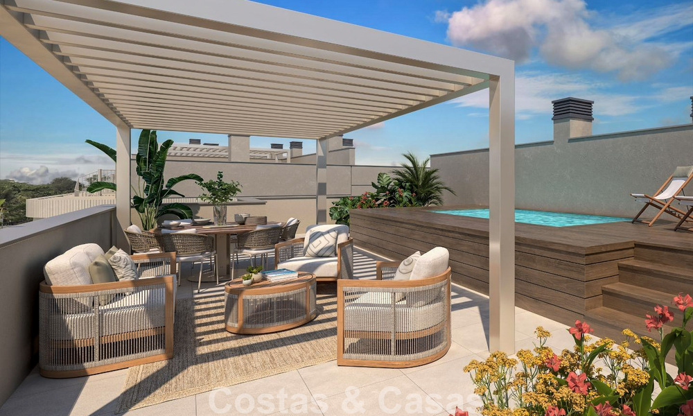 Apartamentos sobre plano en venta en una moderna urbanización de golf en la New Golden Mile entre Marbella y Estepona 792349