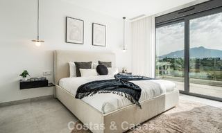 Ático moderno de nueva construcción con amplio solárium en venta en un complejo cerrado en Benahavís - Marbella 792558 