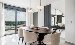 Ático moderno de nueva construcción con amplio solárium en venta en un complejo cerrado en Benahavís - Marbella 792570 