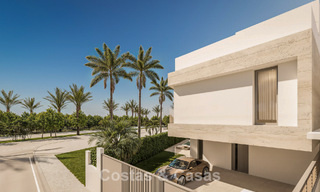 Villas de lujo de nueva construcción en una ubicación prime en el bulevar de San Pedro Alcántara, Marbella 792873 