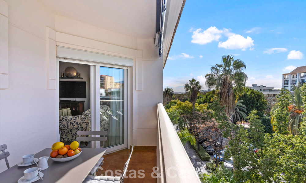 Ático dúplex muy amplio en venta a pocos pasos de todos los servicios en el centro de San Pedro, Marbella 792710