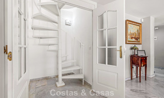 Ático dúplex muy amplio en venta a pocos pasos de todos los servicios en el centro de San Pedro, Marbella 792724 