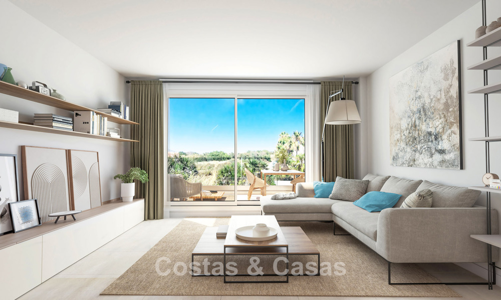 Modernos apartamentos de obra nueva en venta a poca distancia a pie de la playa en Mijas Costa, Costa del Sol 792691