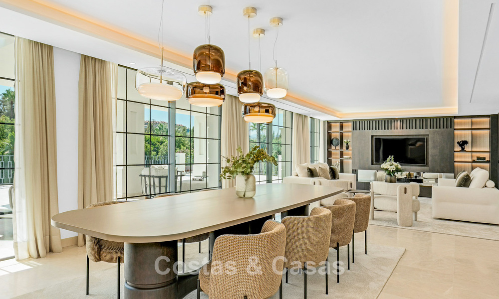 Villa lujosa y atemporal con vistas panorámicas en venta en Nueva Andalucía, Marbella 792921
