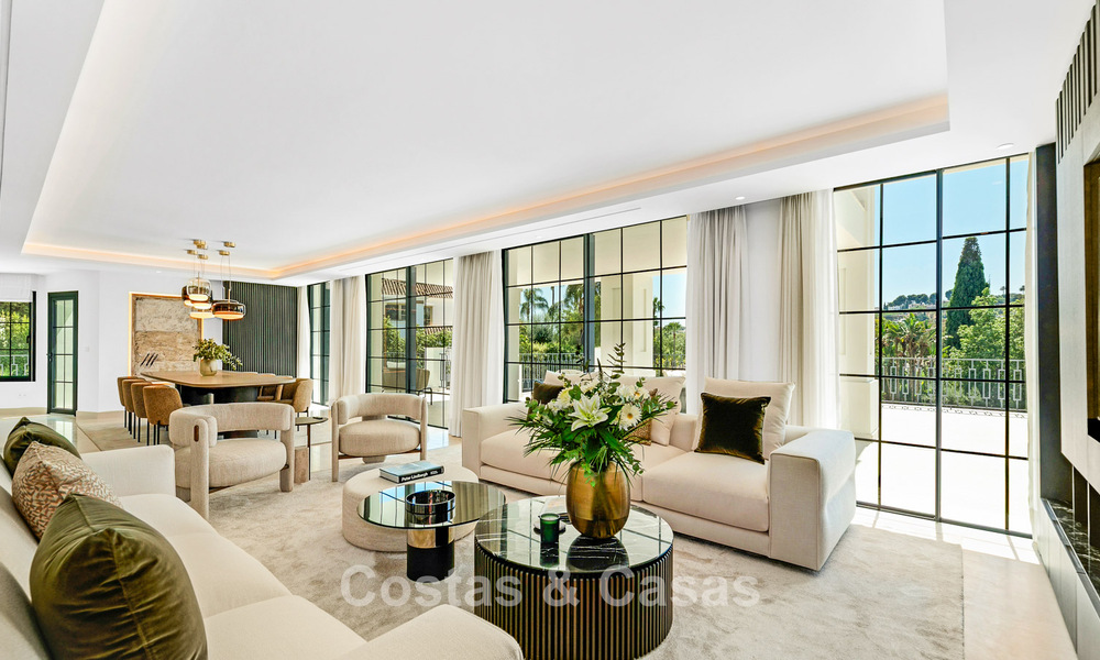 Villa lujosa y atemporal con vistas panorámicas en venta en Nueva Andalucía, Marbella 792922