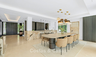 Villa lujosa y atemporal con vistas panorámicas en venta en Nueva Andalucía, Marbella 792923 