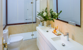 Impresionante apartamento en planta baja con 4 dormitorios en venta en Nueva Andalucía, Marbella 792960 