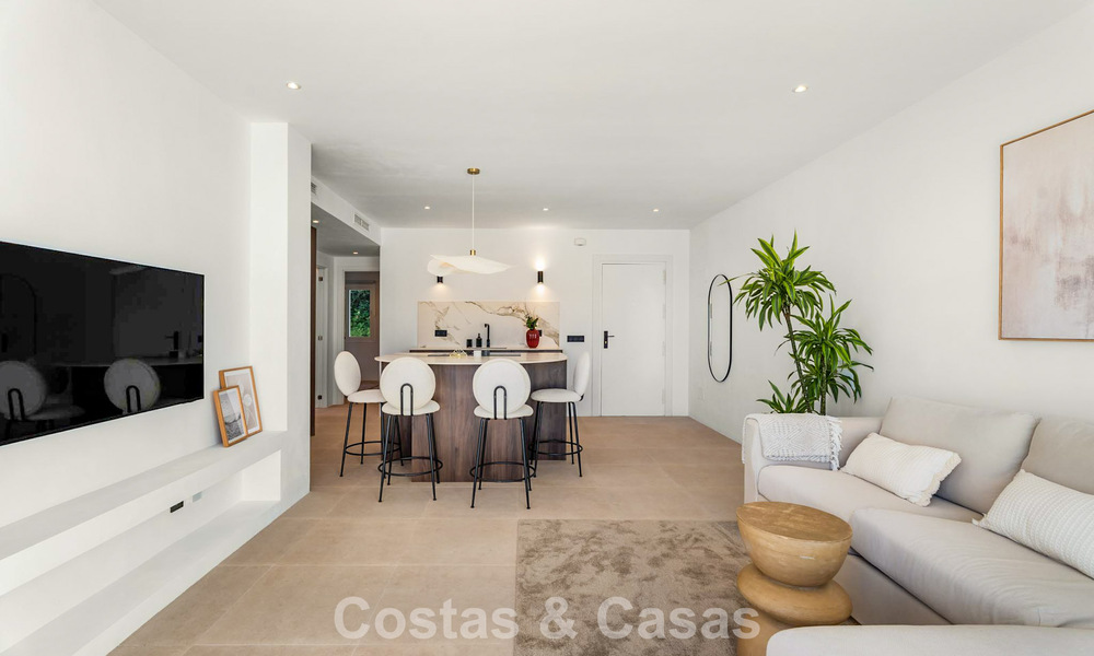 Ático completamente renovado con amplia terraza en la azotea en venta en La Quinta Golf Resort, Benahavís - Marbella 792996