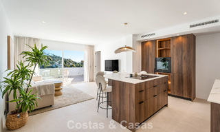 Ático completamente renovado con amplia terraza en la azotea en venta en La Quinta Golf Resort, Benahavís - Marbella 792998 