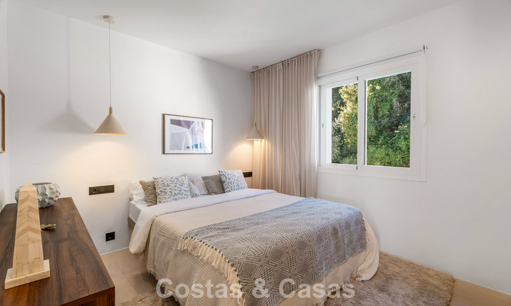 Ático completamente renovado con amplia terraza en la azotea en venta en La Quinta Golf Resort, Benahavís - Marbella 793001