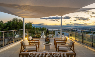 Villa pareada moderna en venta con vistas al mar en una comunidad cerrada en Sierra Blanca, la Milla de Oro de Marbella 793053 