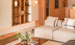 Elegante casa adosada lista para entrar a vivir con 4 dormitorios en venta en Aloha, Nueva Andalucía, Marbella 793244 