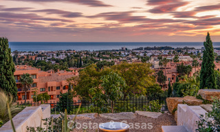 Villa mediterránea contemporánea lista para entrar a vivir, con vistas al mar sin interrupciones, en venta en Benahavís - Marbella 793402 