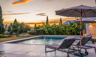 Villa mediterránea contemporánea lista para entrar a vivir, con vistas al mar sin interrupciones, en venta en Benahavís - Marbella 793403 