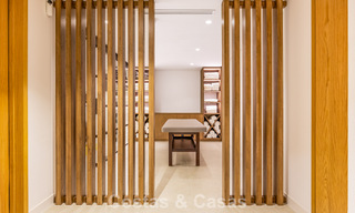 Villa mediterránea contemporánea lista para entrar a vivir, con vistas al mar sin interrupciones, en venta en Benahavís - Marbella 793424 