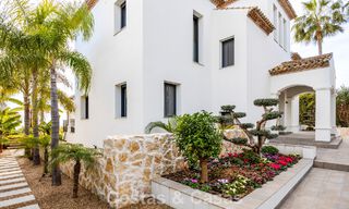 Villa mediterránea contemporánea lista para entrar a vivir, con vistas al mar sin interrupciones, en venta en Benahavís - Marbella 793449 