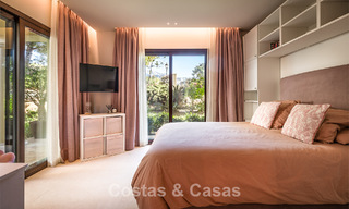 Exclusivo apartamento con jardín y piscina privada en venta en Aloha, Nueva Andalucía, Marbella 793462 