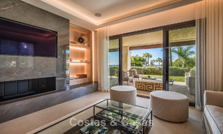 Exclusivo apartamento con jardín y piscina privada en venta en Aloha, Nueva Andalucía, Marbella 793474 