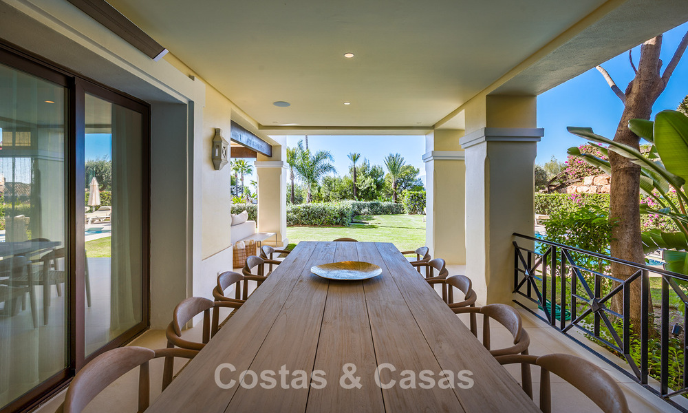 Exclusivo apartamento con jardín y piscina privada en venta en Aloha, Nueva Andalucía, Marbella 793481