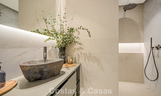 Apartamento listo para entrar a vivir, contemporánea, con 4 dormitorios en venta en la Milla de Oro de Marbella 793575 